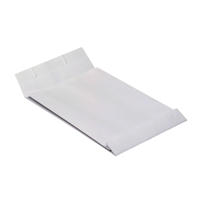 Envelop Quantore monsterzak 262x371x38mm zelfklevend wit 125 stuks