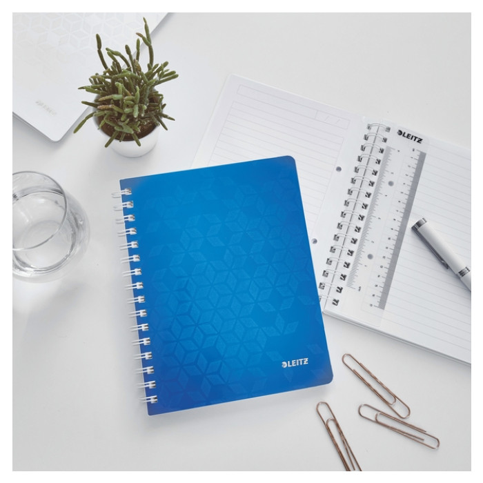 Notitieboek Leitz WOW A5 spiraal PP lijn blauw