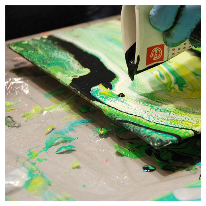 Pouring medium Creall Studio Acrylics 250ml